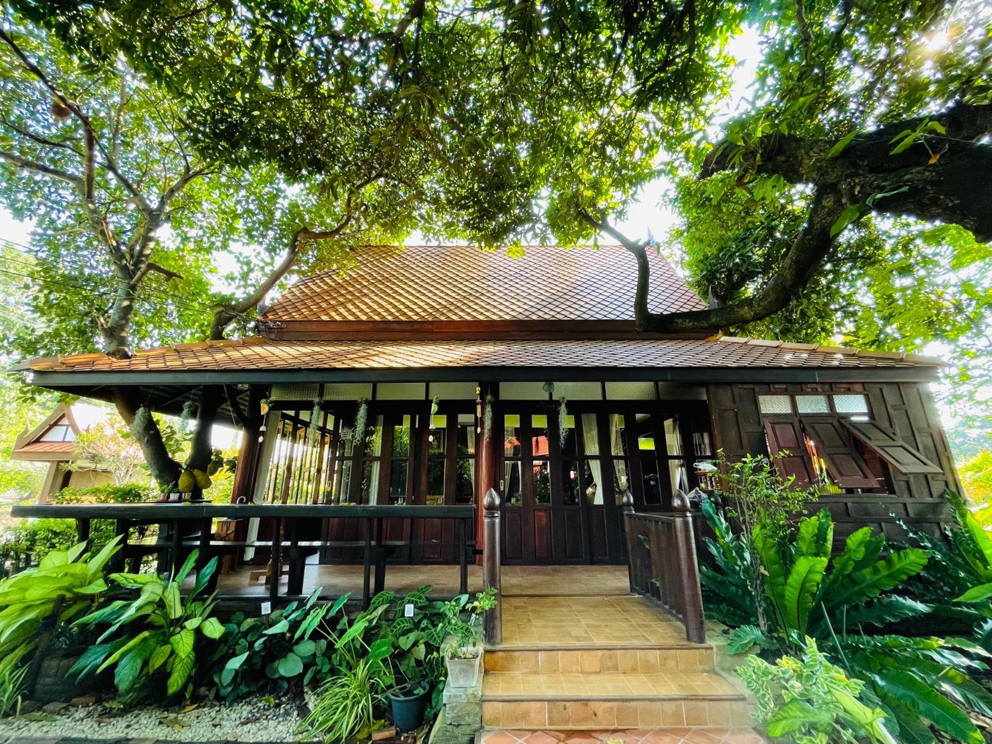 Baan Lhang Wangh บ้านหลังวัง Phitsanulok Zewnętrze zdjęcie