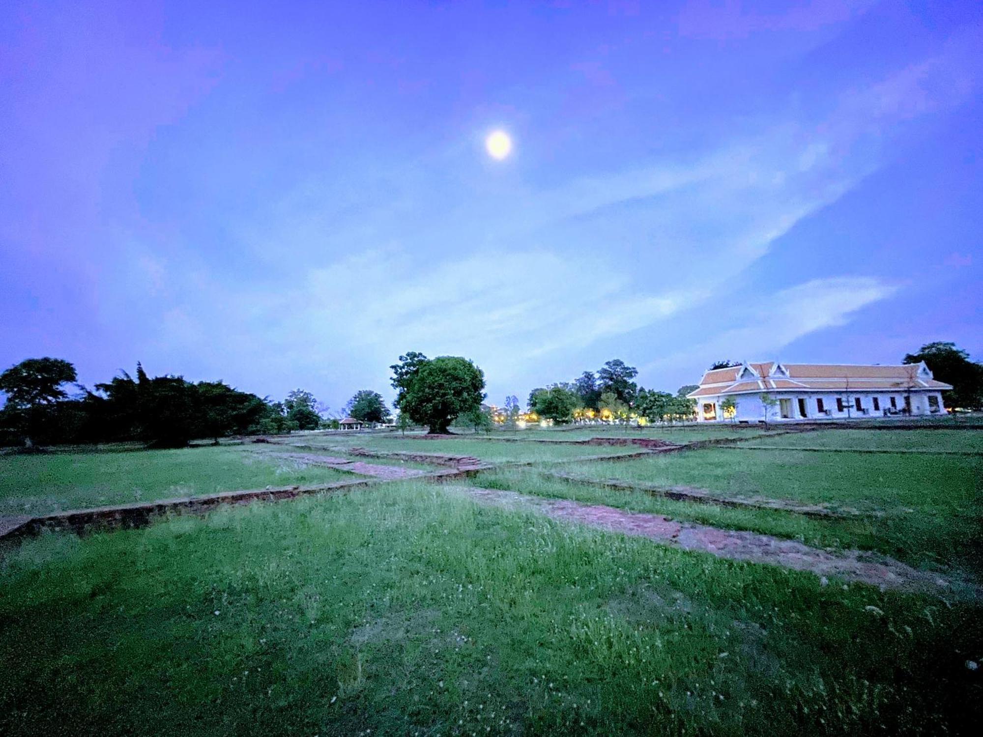 Baan Lhang Wangh บ้านหลังวัง Phitsanulok Zewnętrze zdjęcie